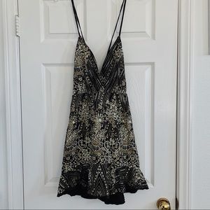 Selfie Leslie (NEW) black and gold cocktail dress